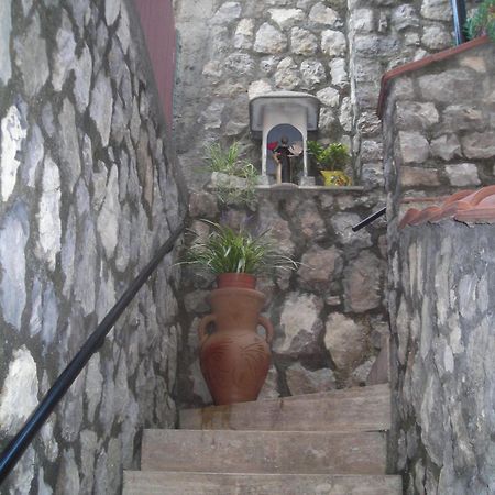 B&B L'Arcobaleno Sorrento Exterior photo